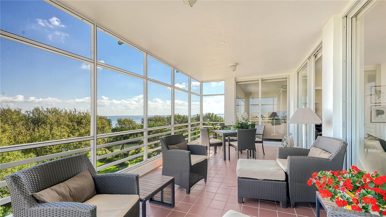 MARINA BAY - Residential