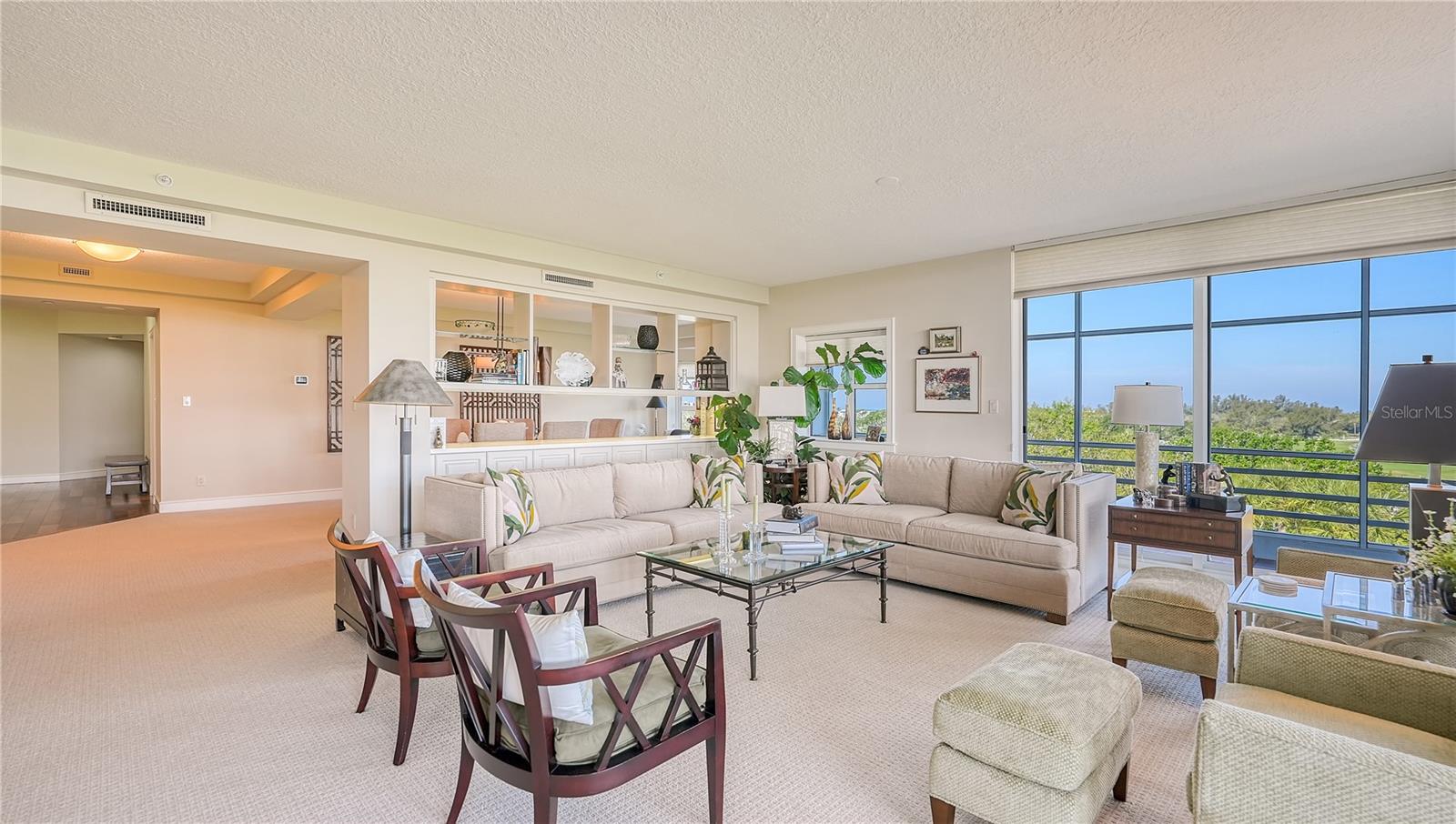 MARINA BAY - Residential