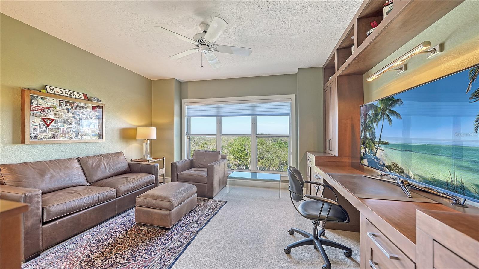 MARINA BAY - Residential