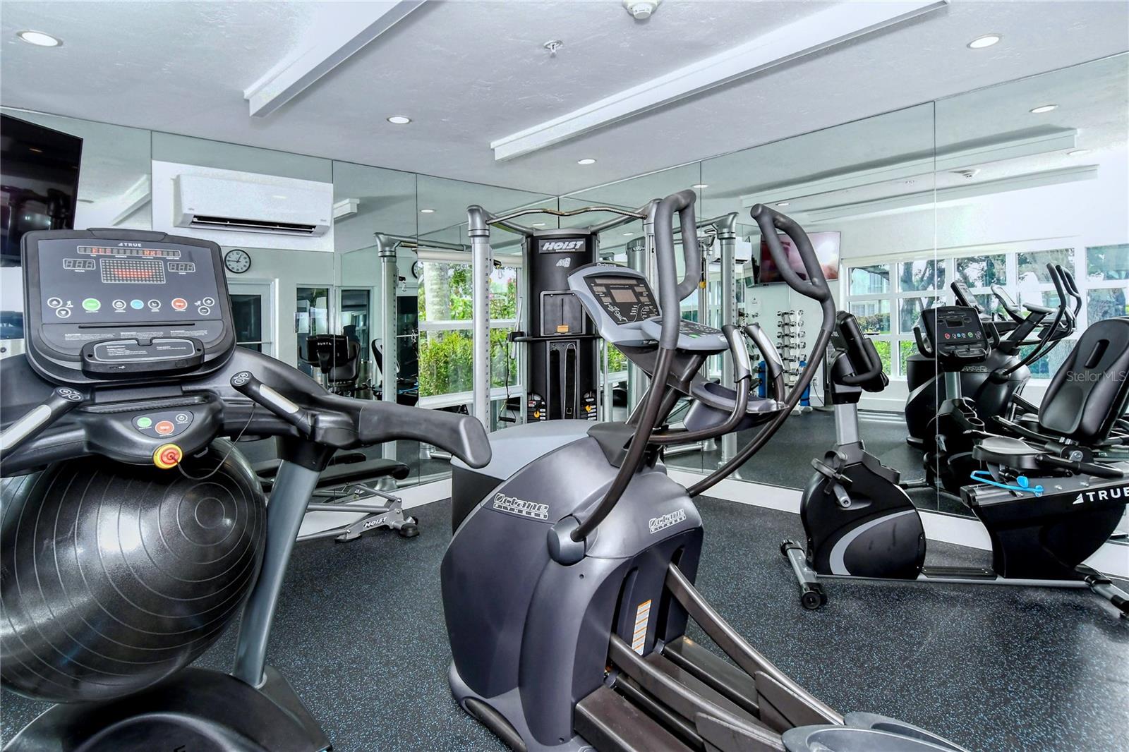 MARINA BAY - Residential