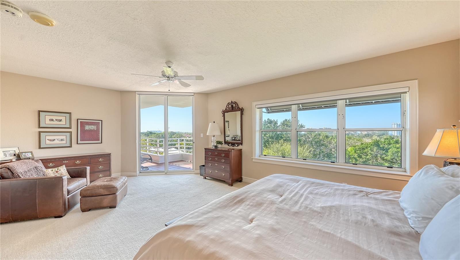 MARINA BAY - Residential