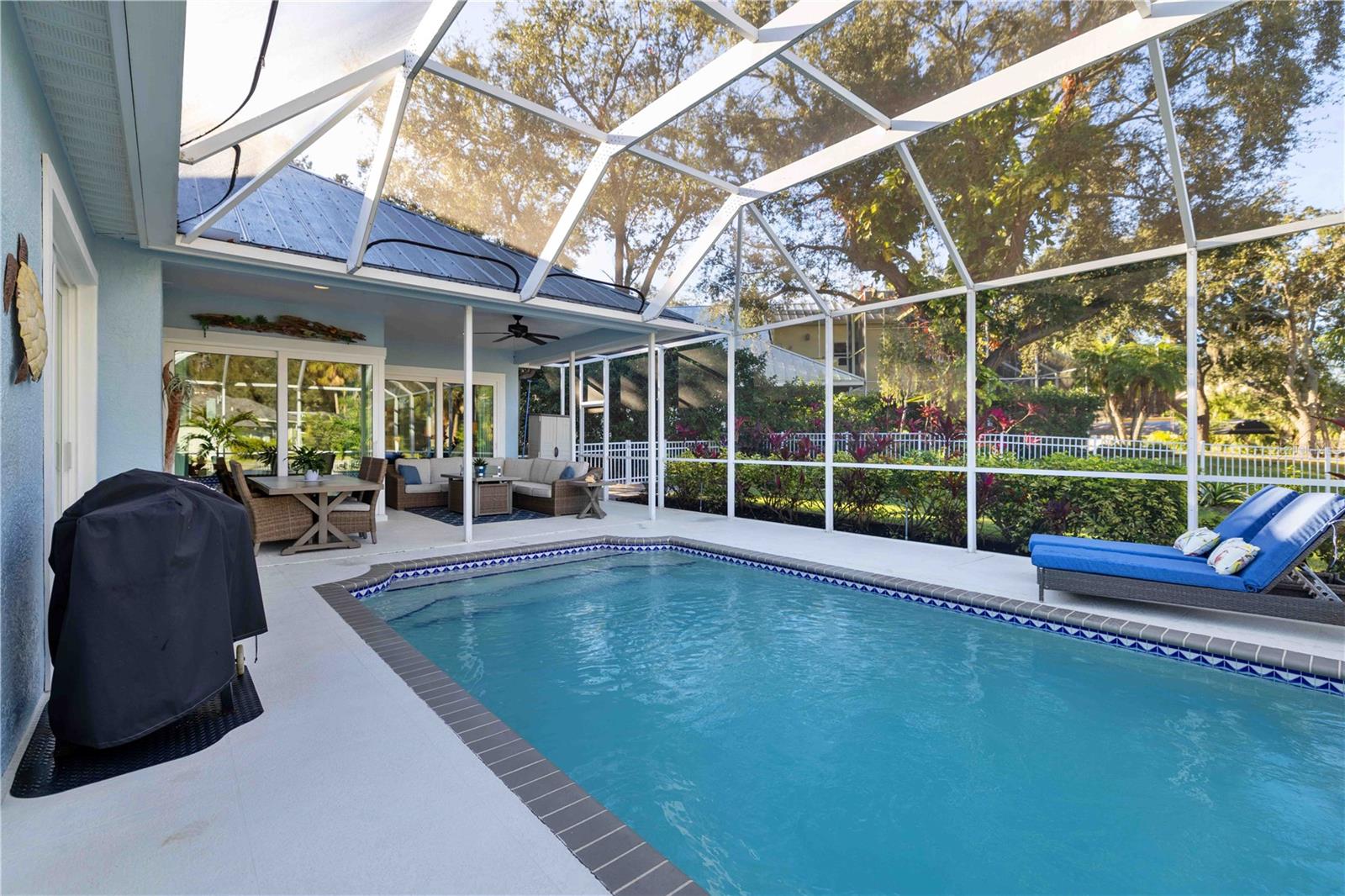 RIVERDALE REV - Residential