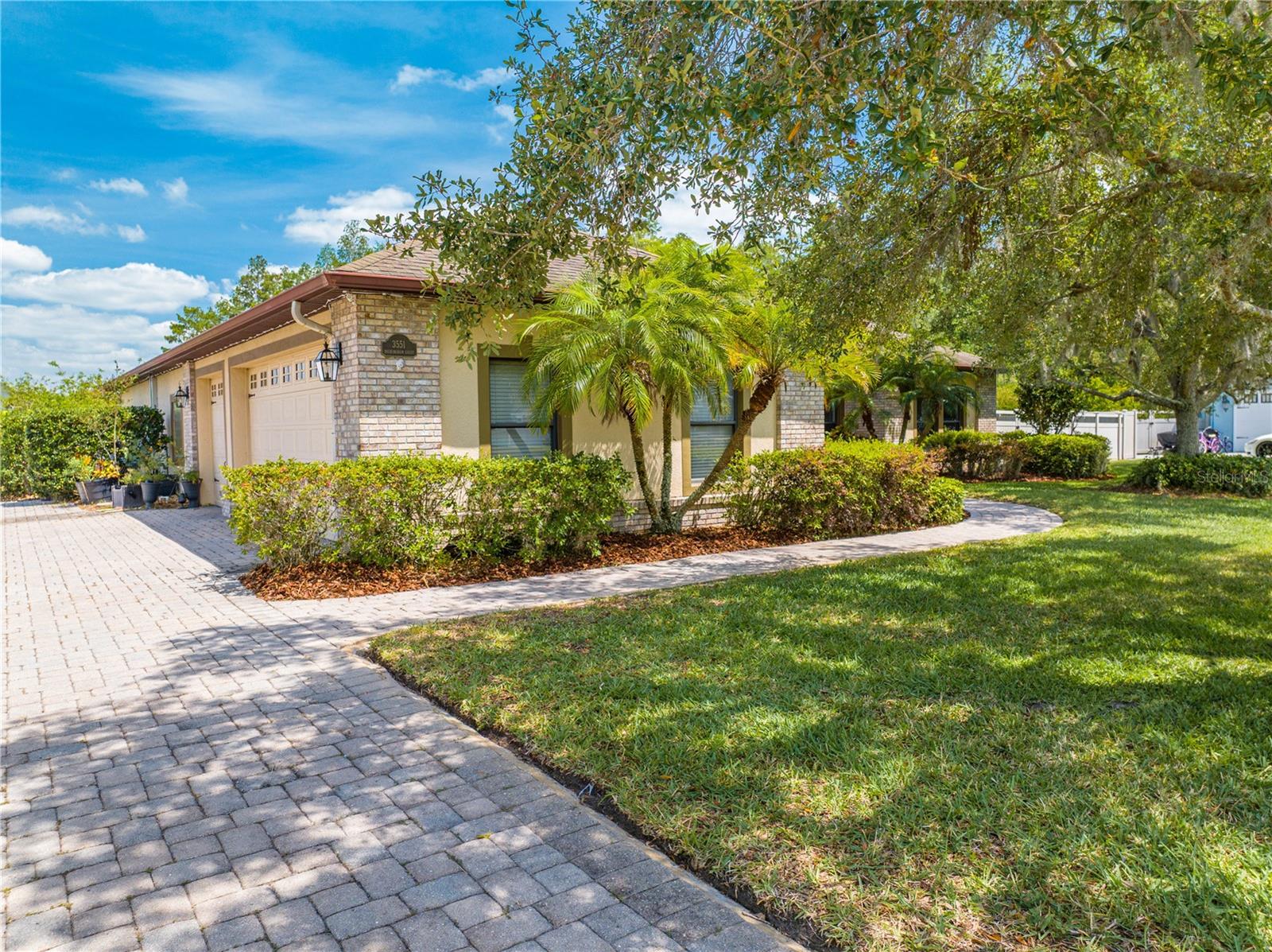 3551 BUCKINGHAM COURT