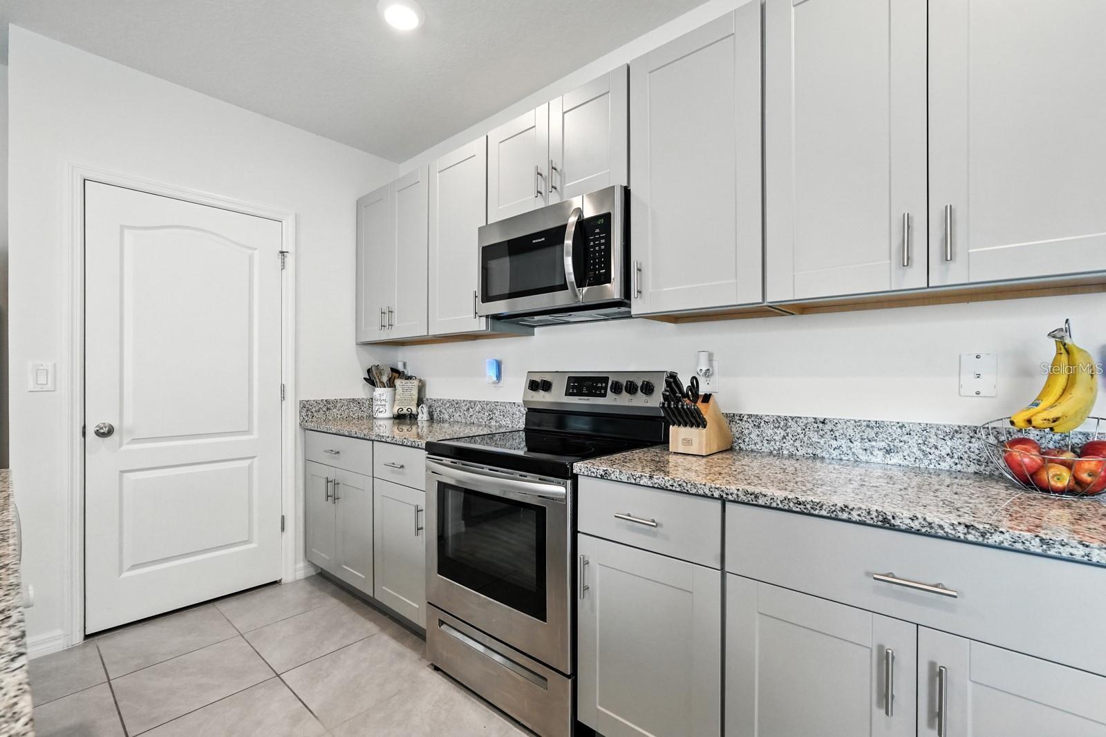 VICTORIA OAKS PH A - Residential