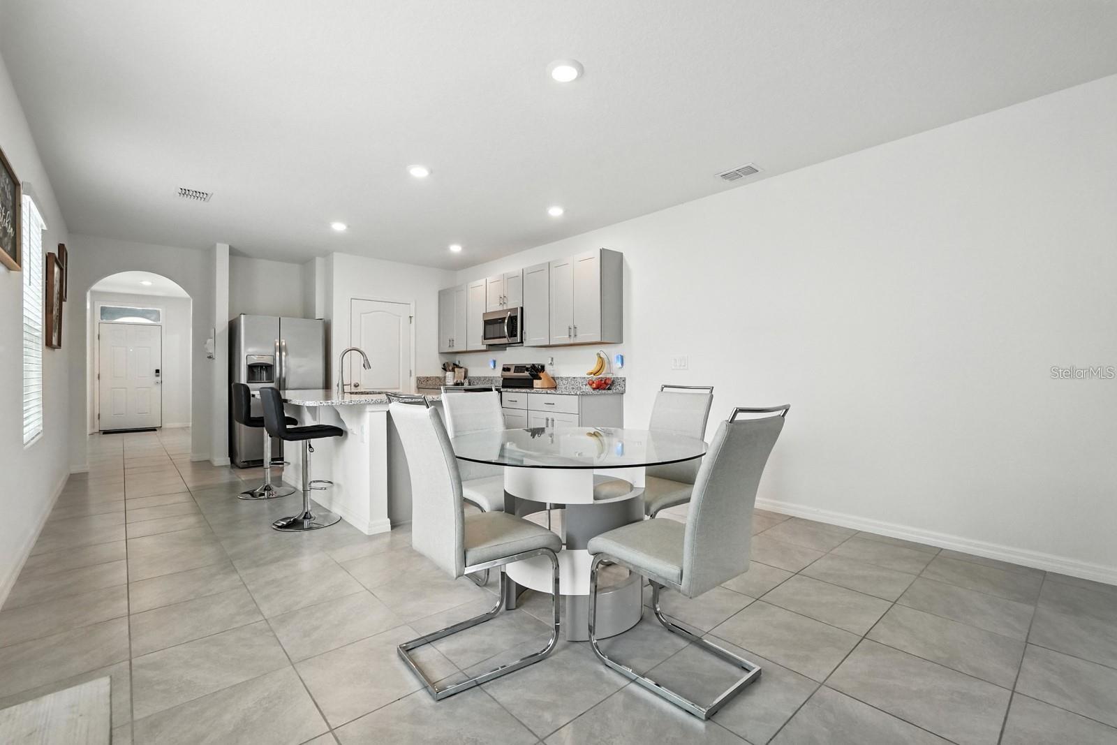 VICTORIA OAKS PH A - Residential