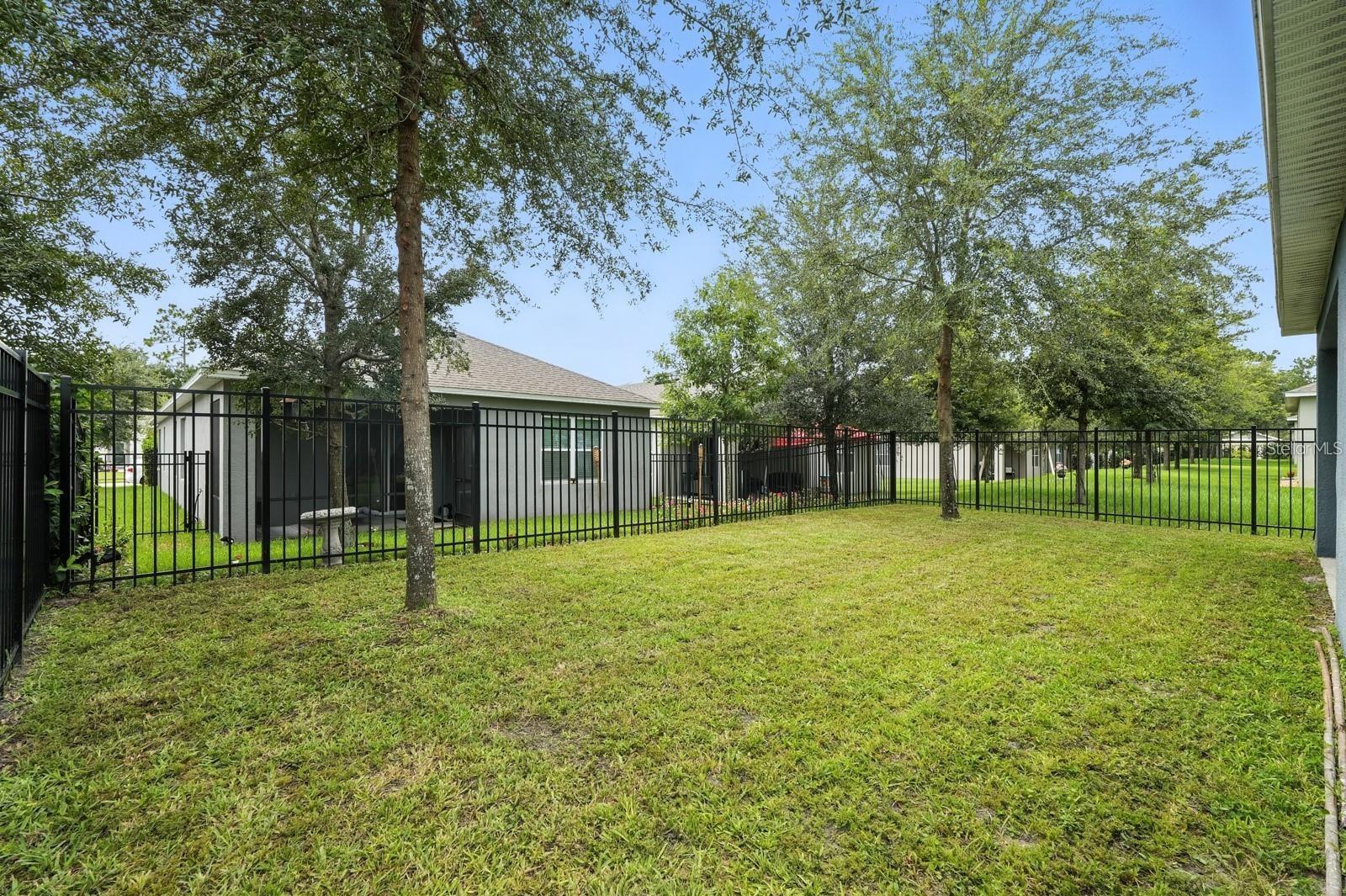 VICTORIA OAKS PH A - Residential