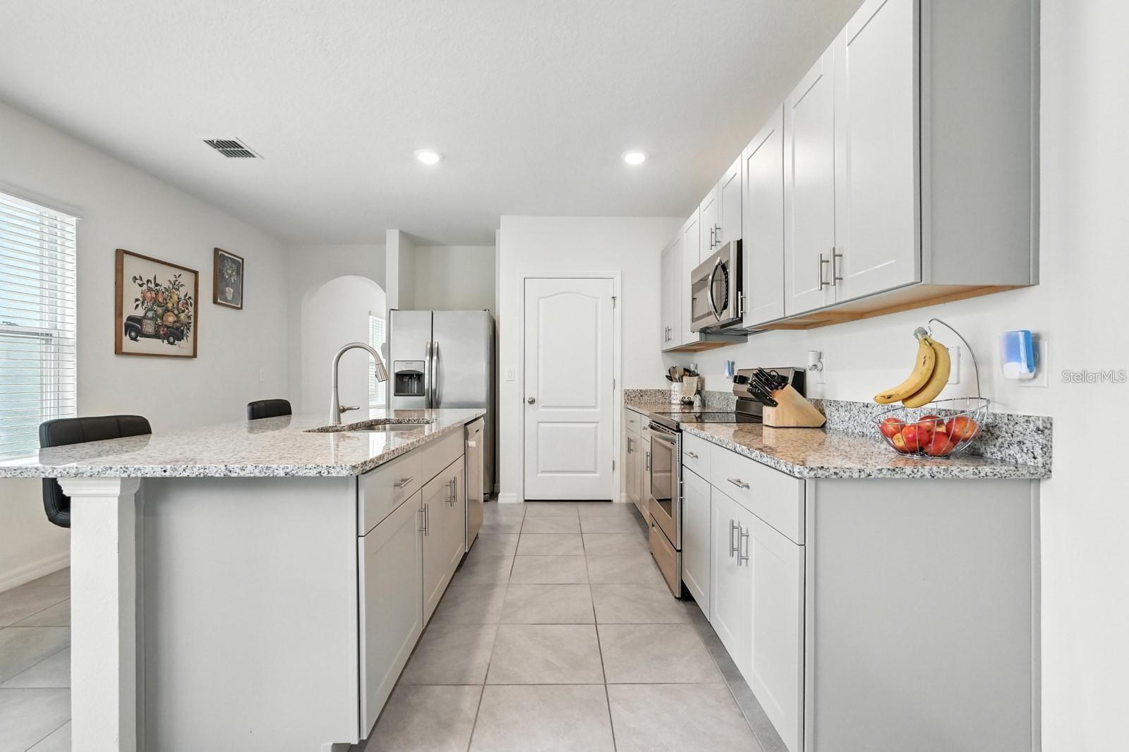 VICTORIA OAKS PH A - Residential