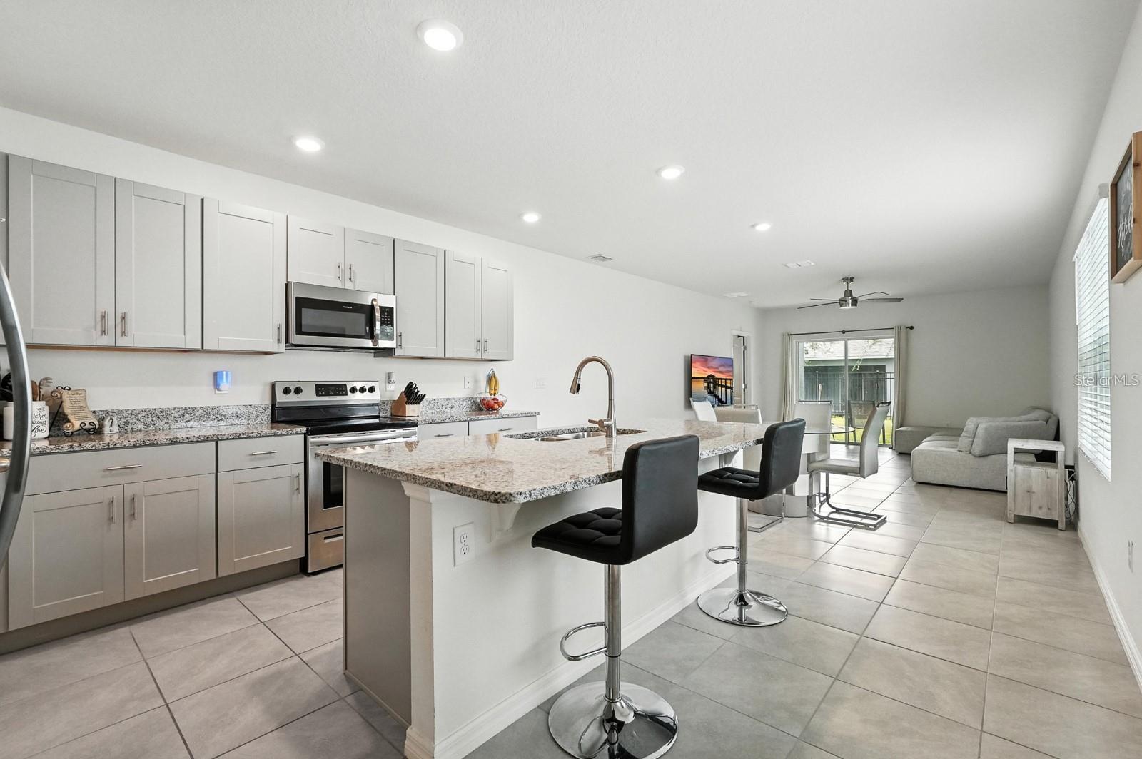 VICTORIA OAKS PH A - Residential