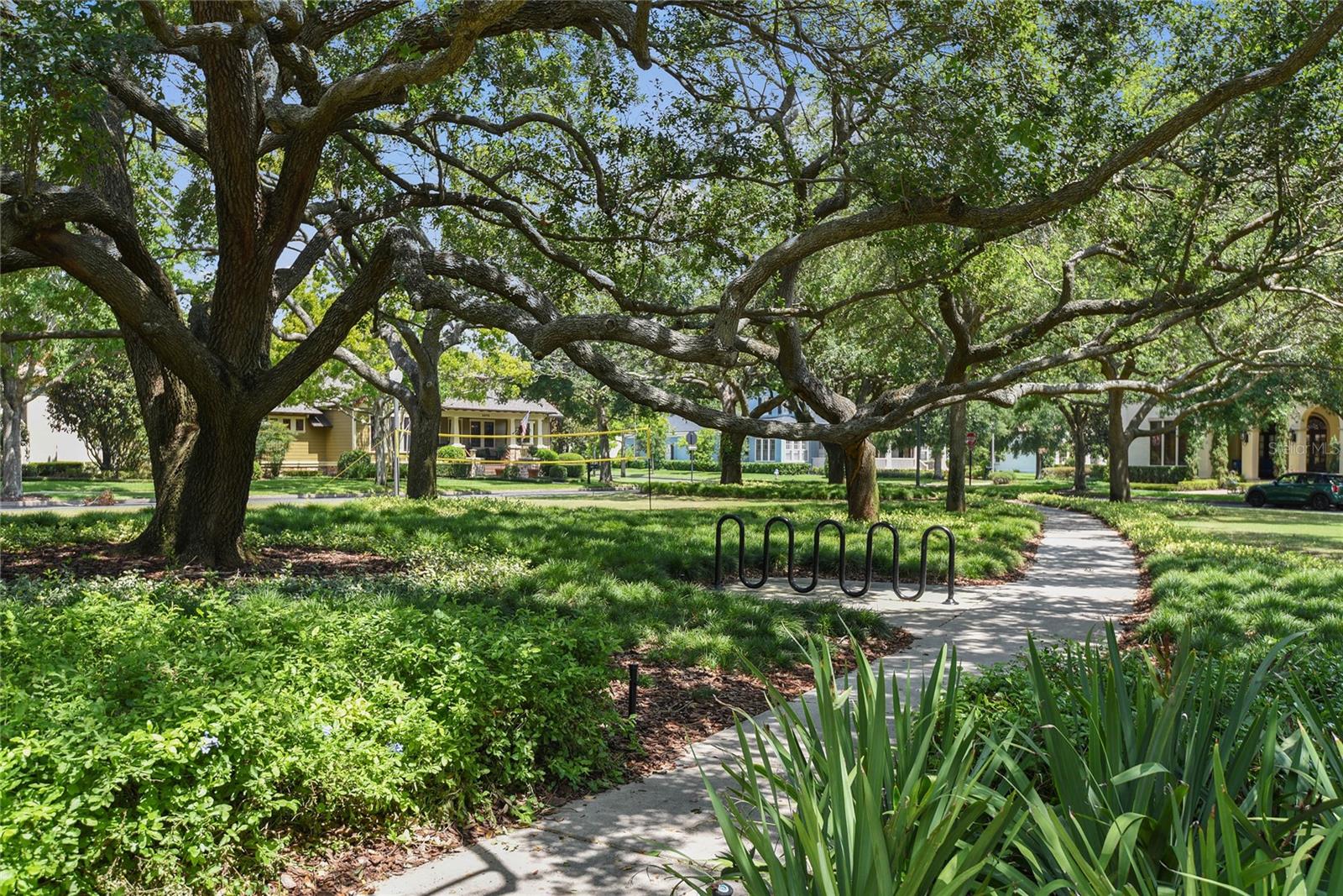 BALDWIN PARK - Residential