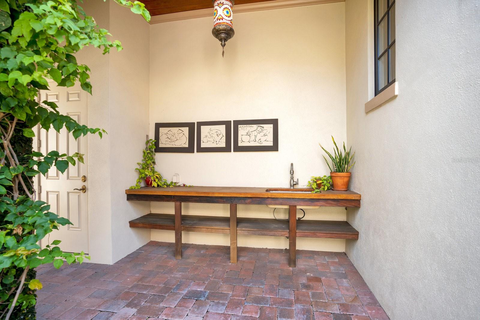 BALDWIN PARK - Residential