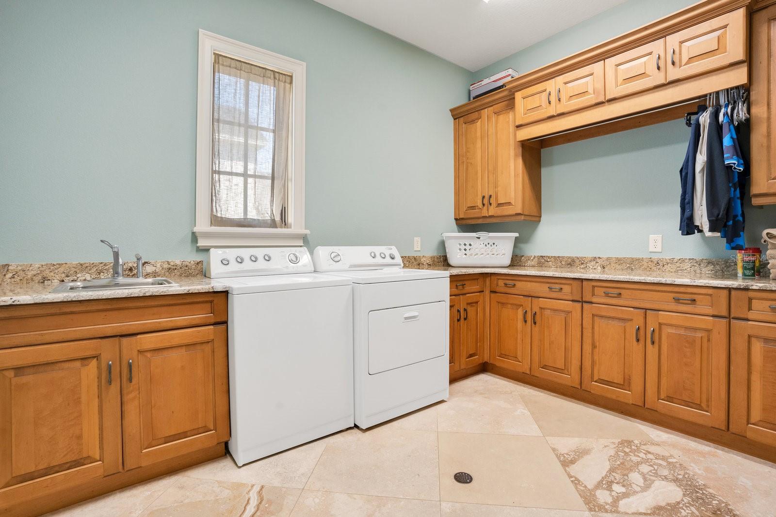 BALDWIN PARK - Residential