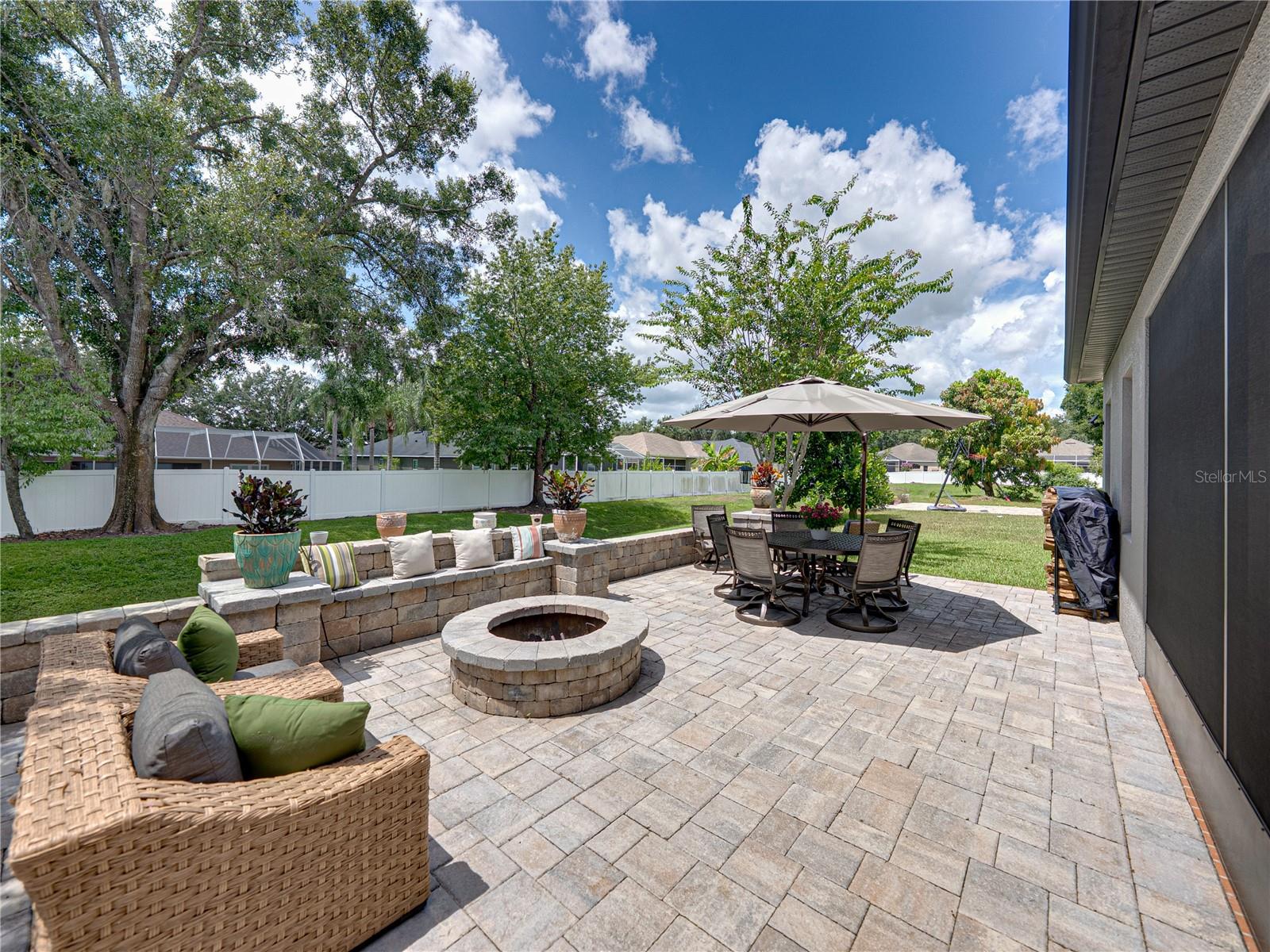 STARLING RIDGE - Residential