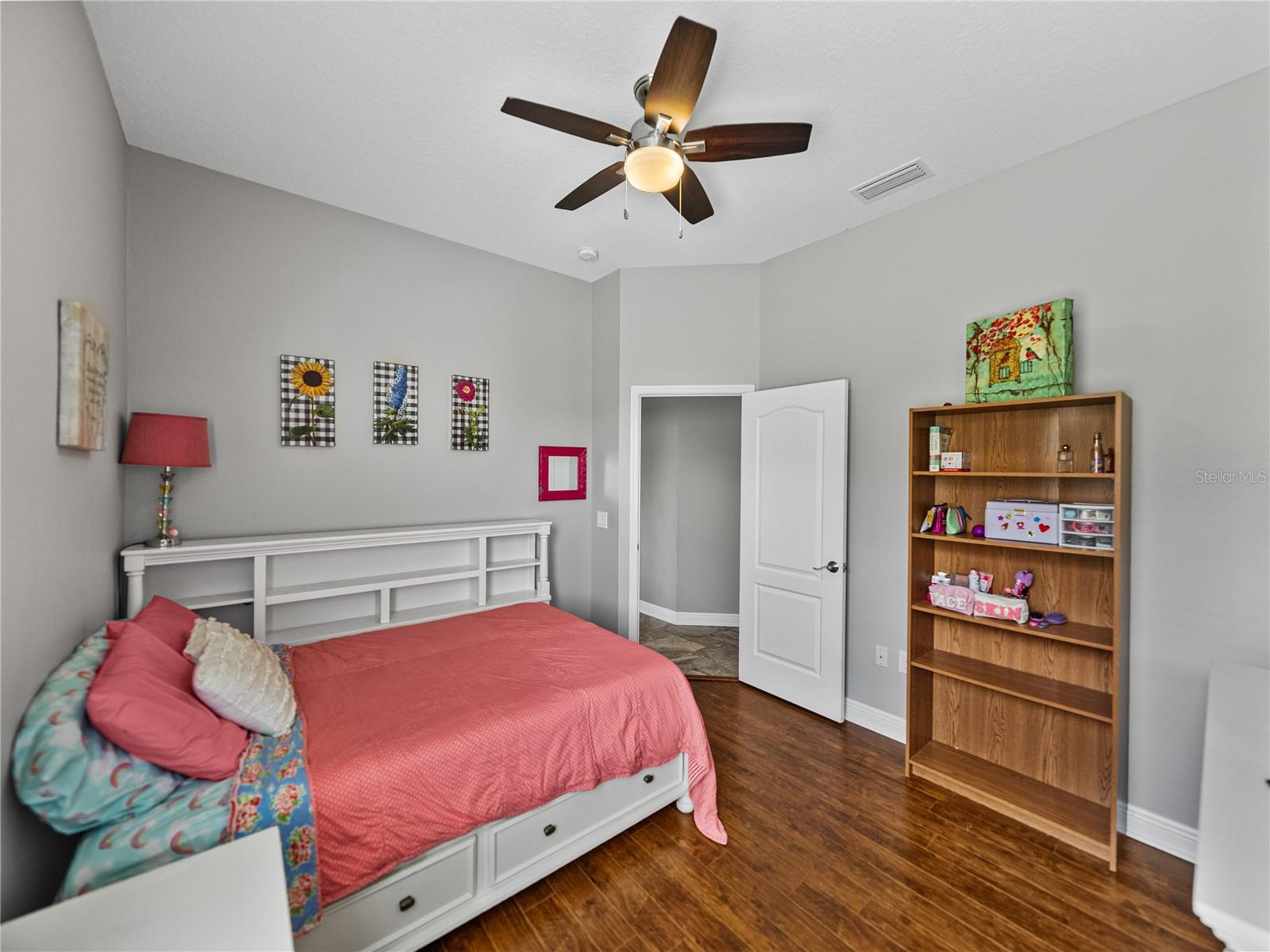 STARLING RIDGE - Residential