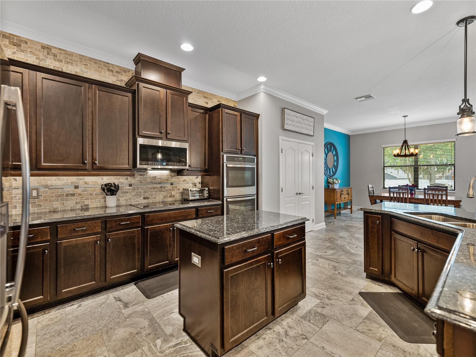 STARLING RIDGE - Residential
