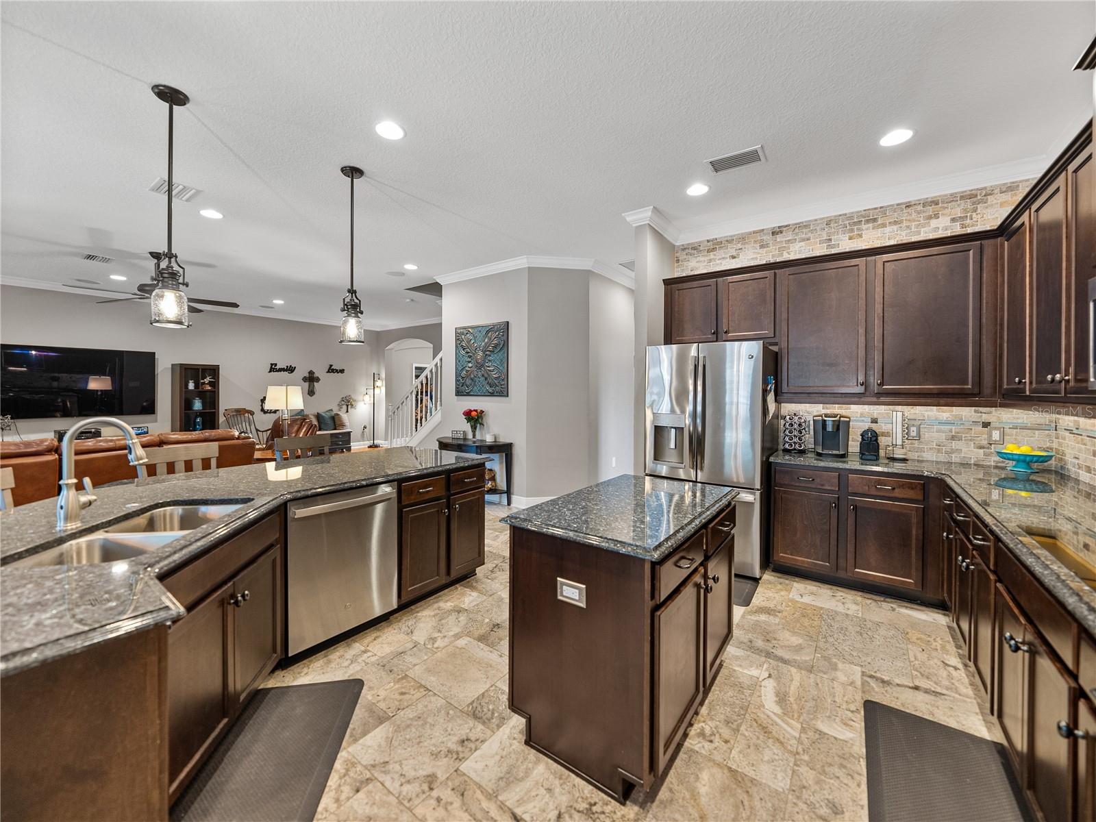 STARLING RIDGE - Residential