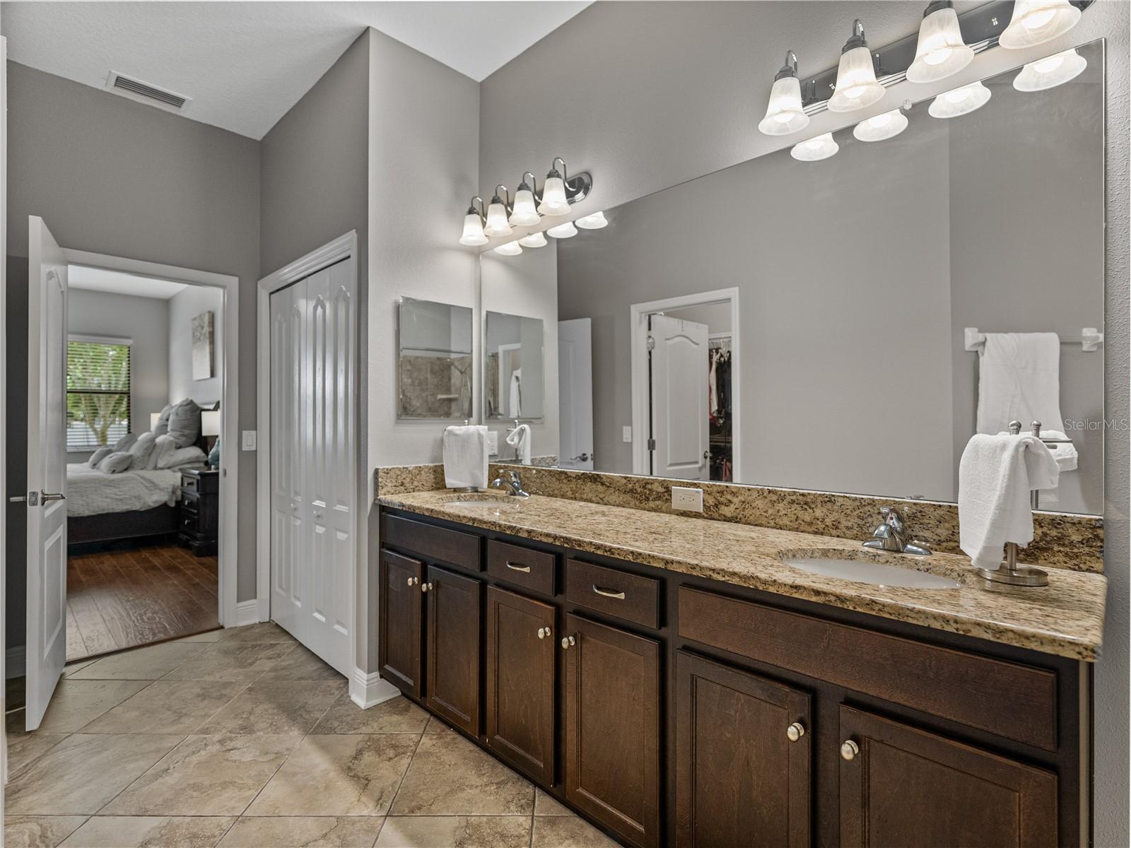 STARLING RIDGE - Residential