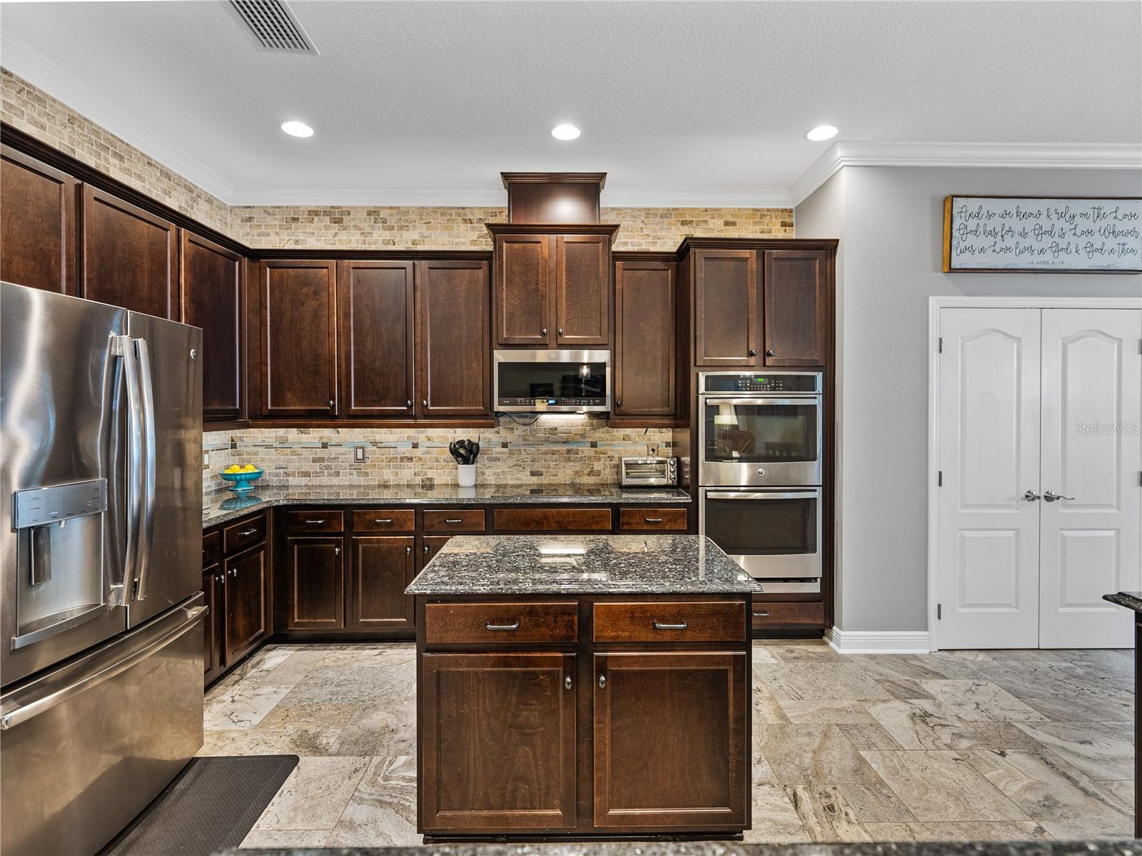 STARLING RIDGE - Residential