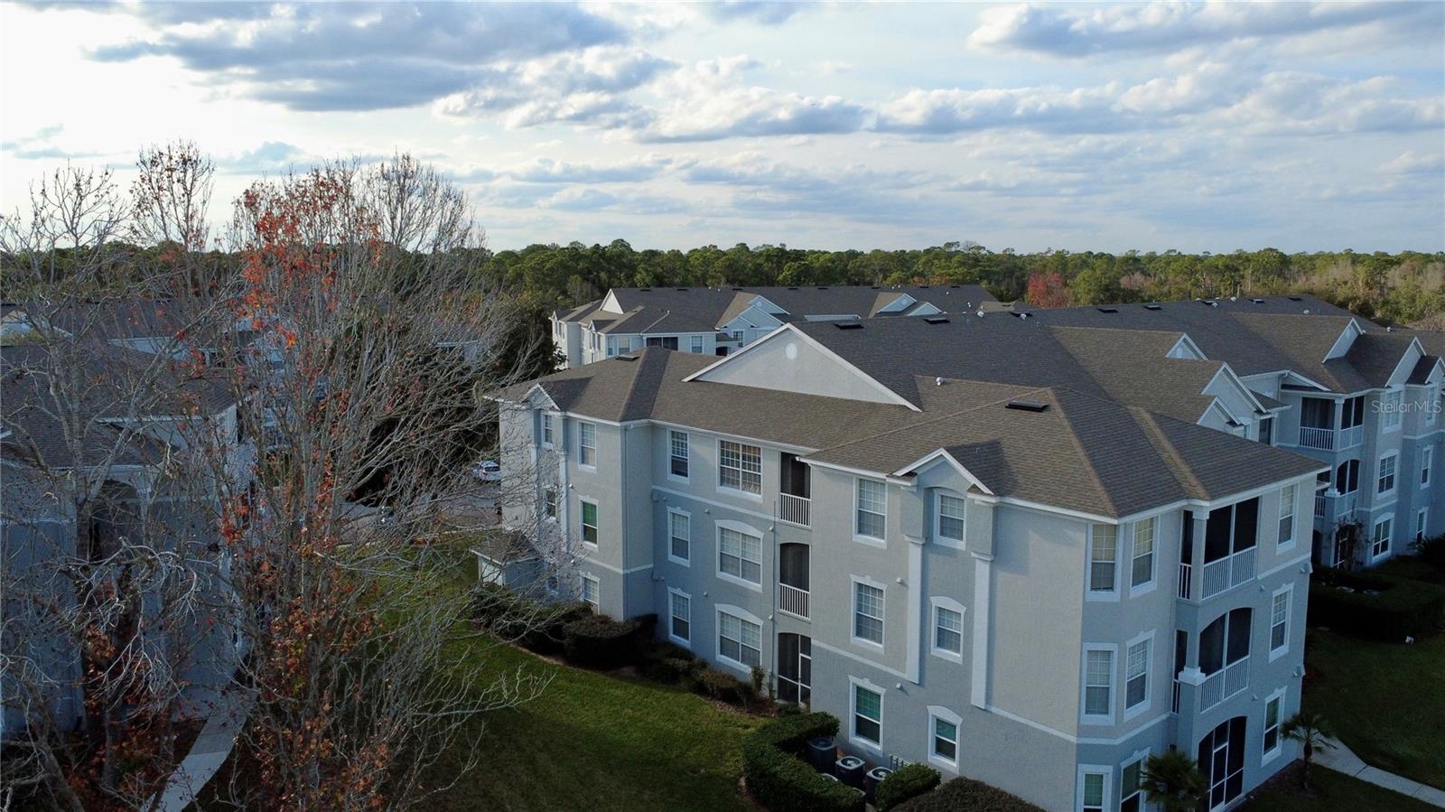 WYNDHAM PALMS CONDO PH 9 - Residential