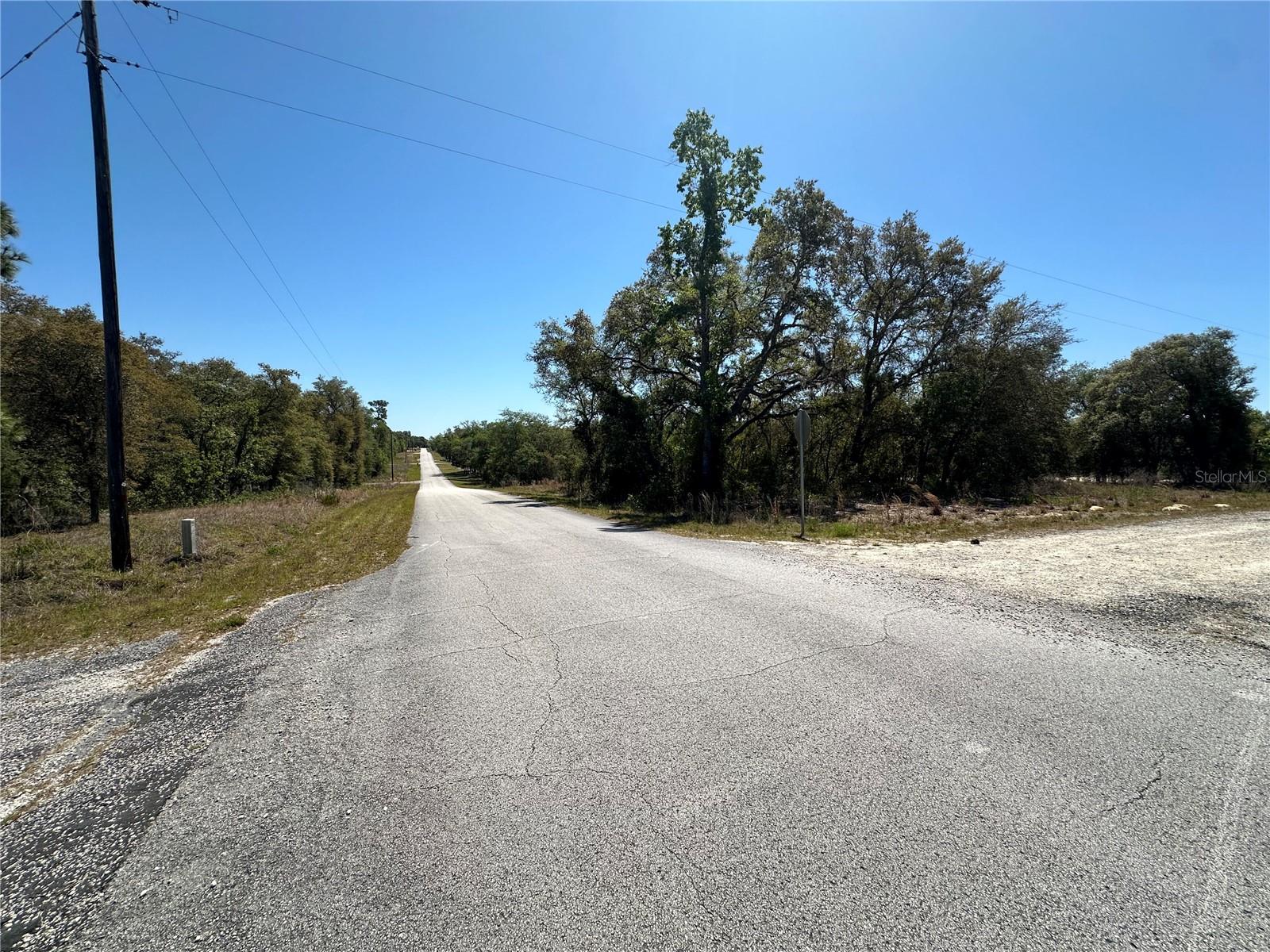 RAINBOW LAKES ESTATE - Land