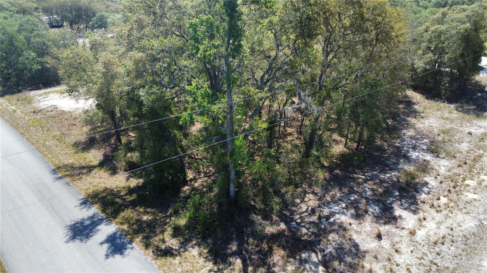 RAINBOW LAKES ESTATE - Land