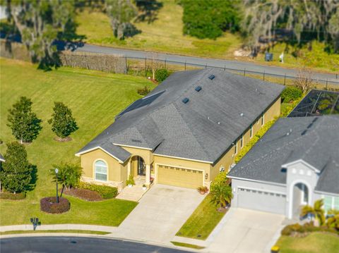 A home in LAKELAND