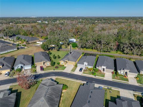 A home in LAKELAND