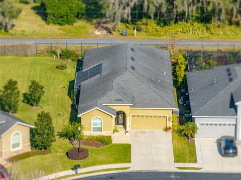 A home in LAKELAND