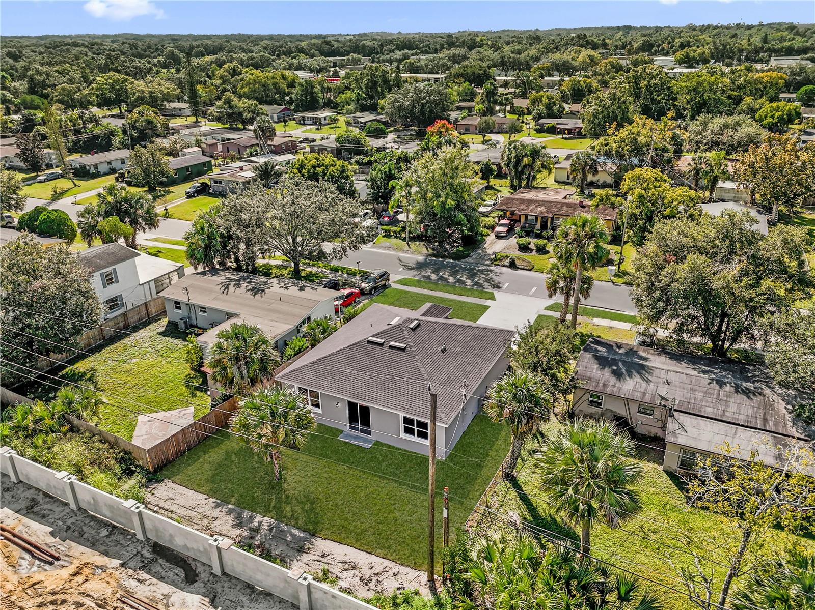 ACADEMY MANOR UNIT 01 - Residential