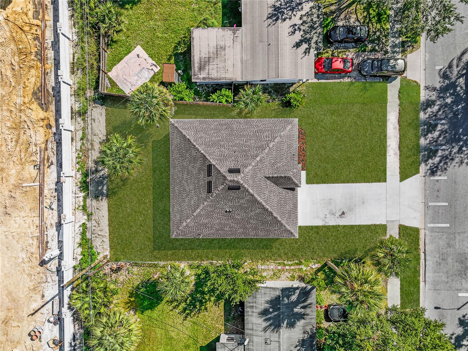 ACADEMY MANOR UNIT 01 - Residential