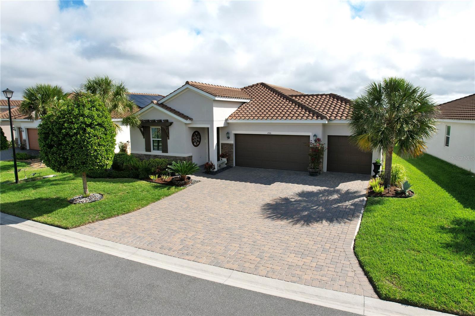 VENICE WOODLANDS PH 1 - Residential