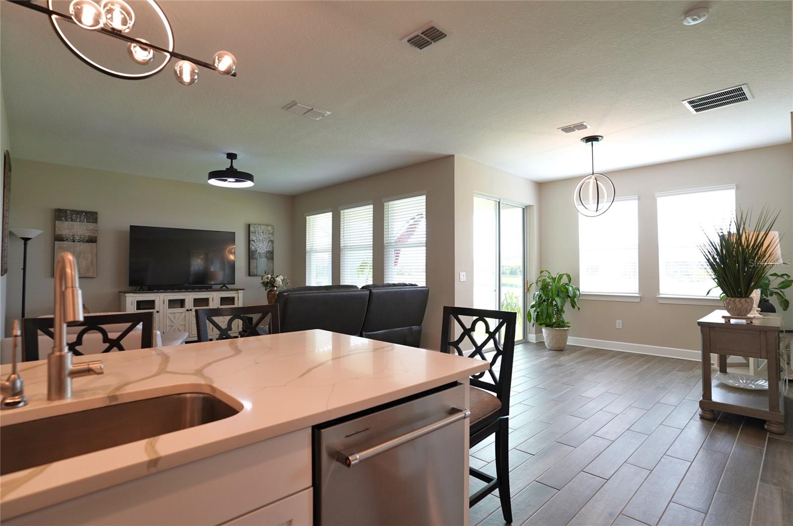 VENICE WOODLANDS PH 1 - Residential