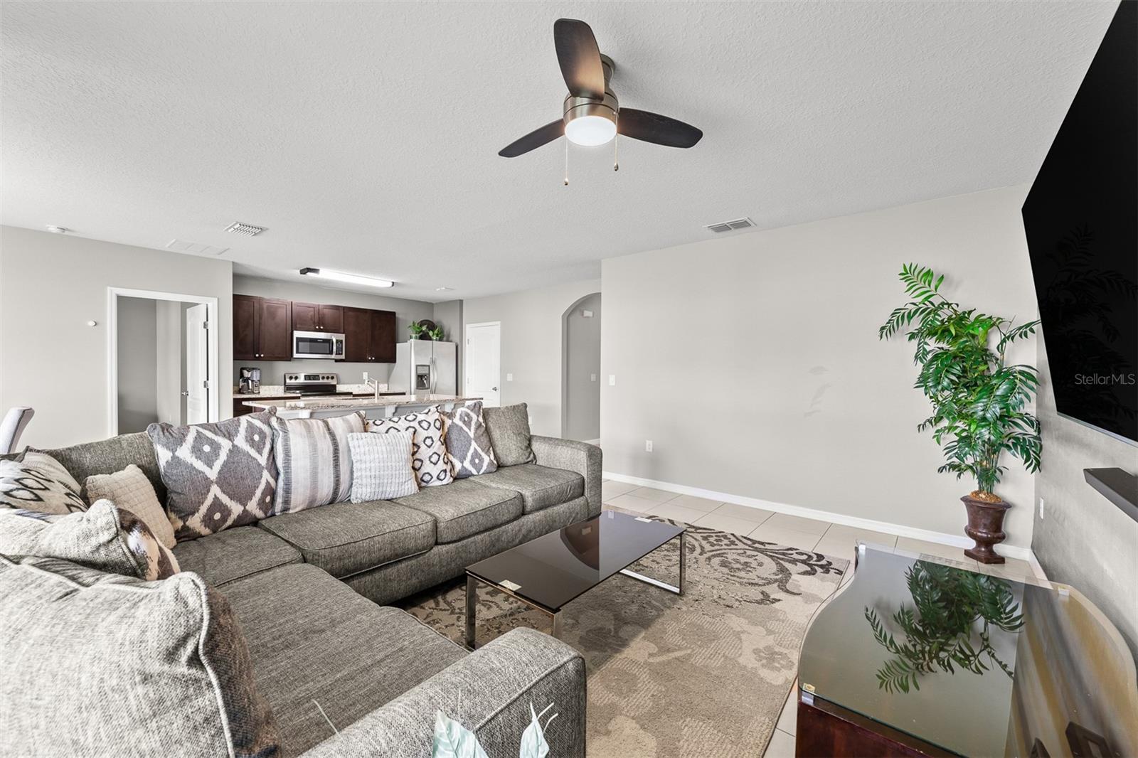 SUMMERS CORNER - Residential