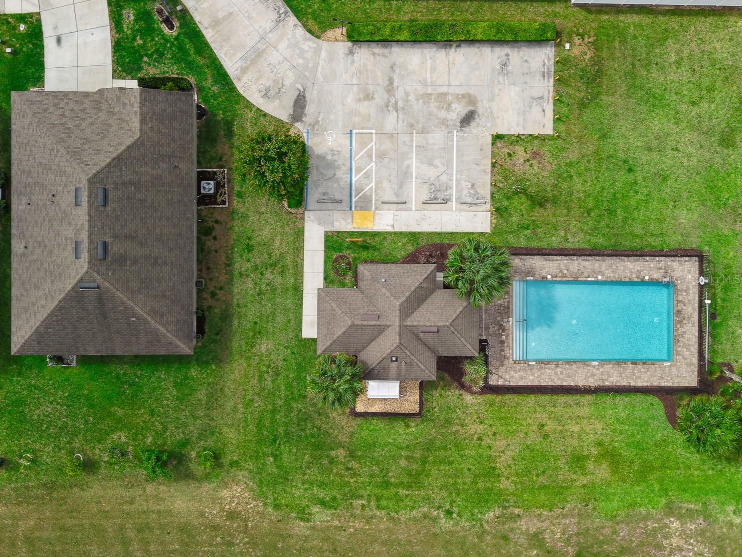 SUMMERS CORNER - Residential