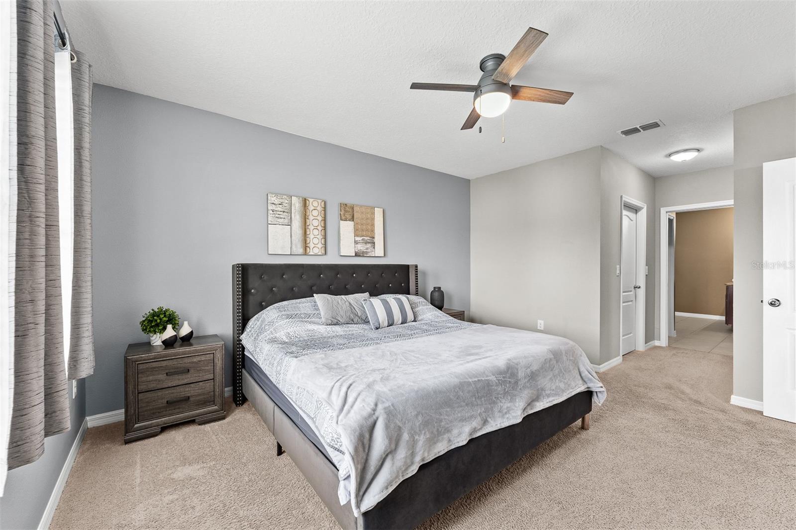 SUMMERS CORNER - Residential