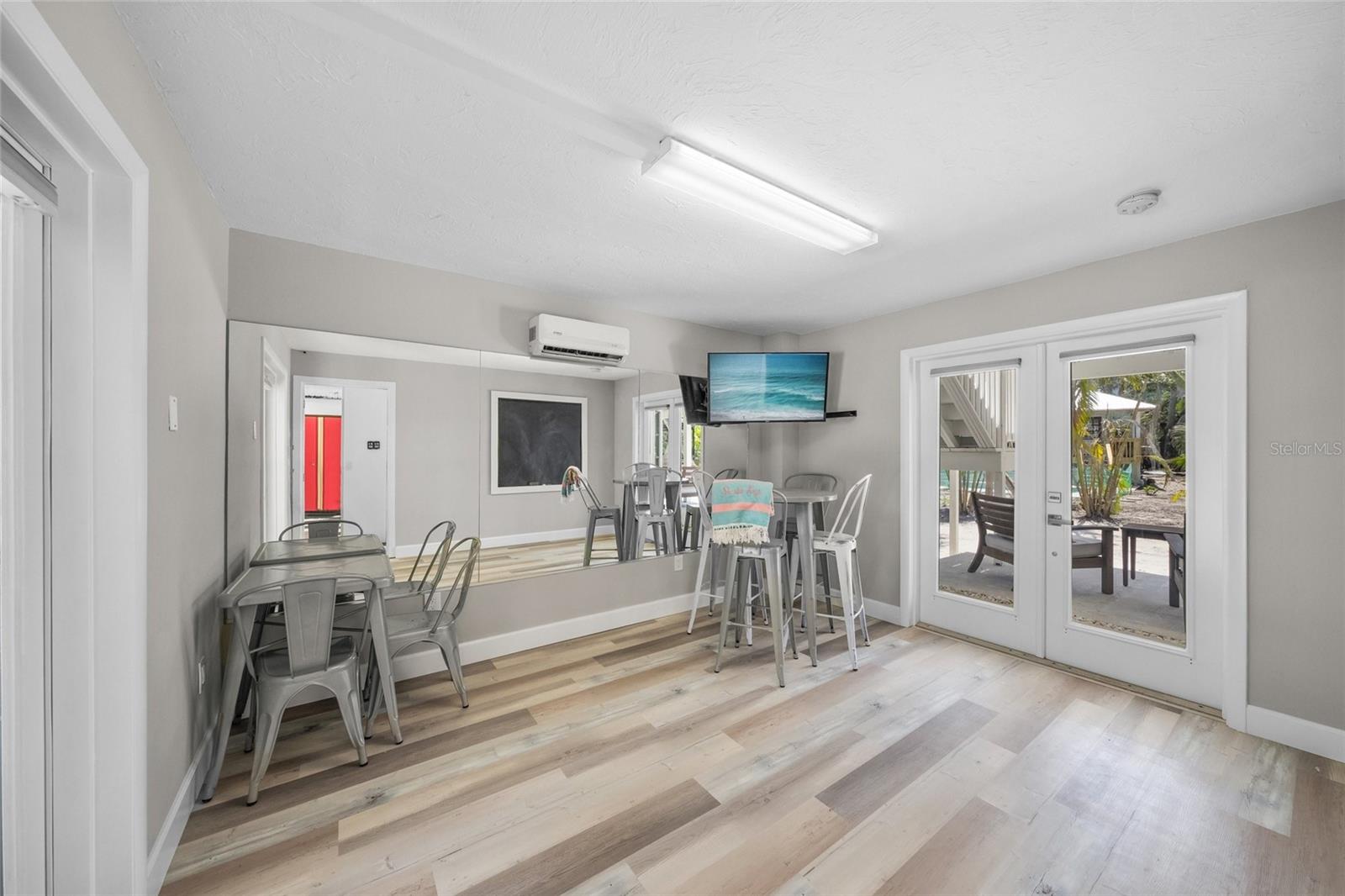 RIEGELS LANDING - Residential Lease