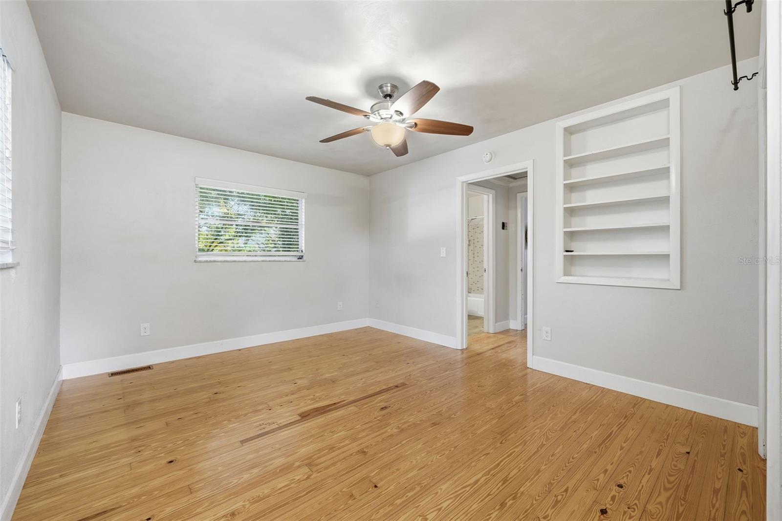 MOUNT DORA PINECREST SUB - Residential