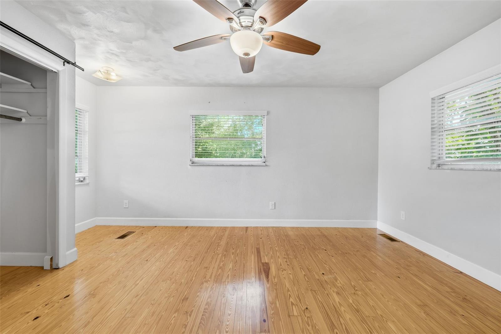 MOUNT DORA PINECREST SUB - Residential