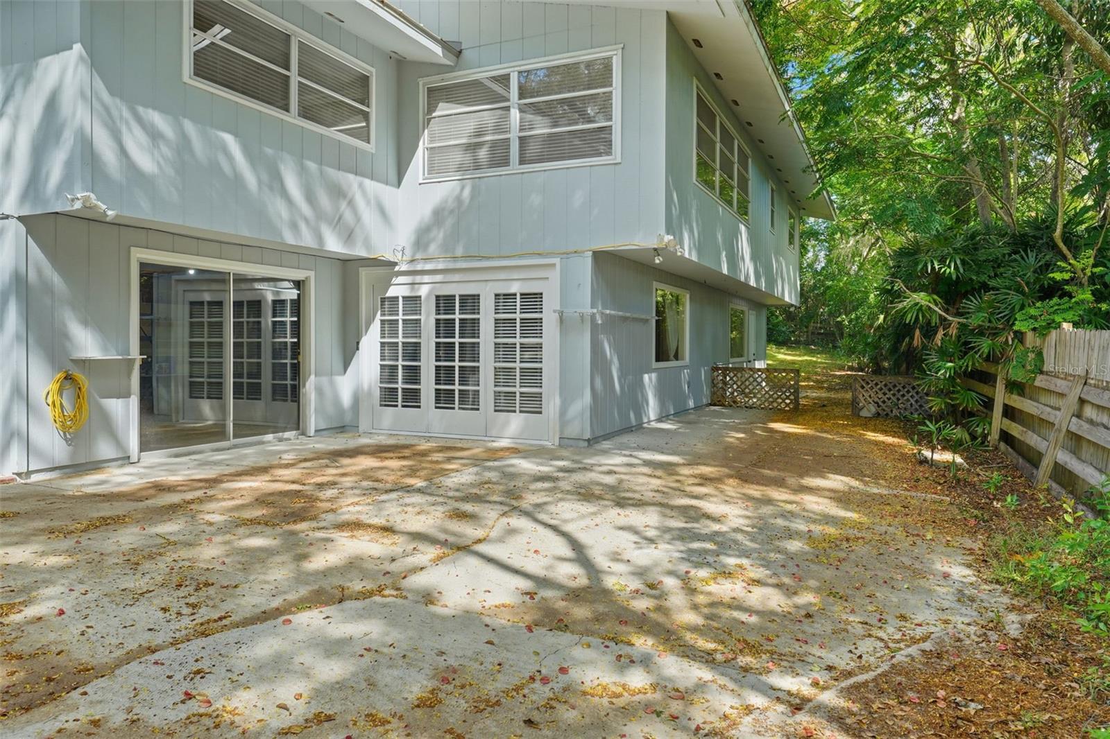 MOUNT DORA PINECREST SUB - Residential