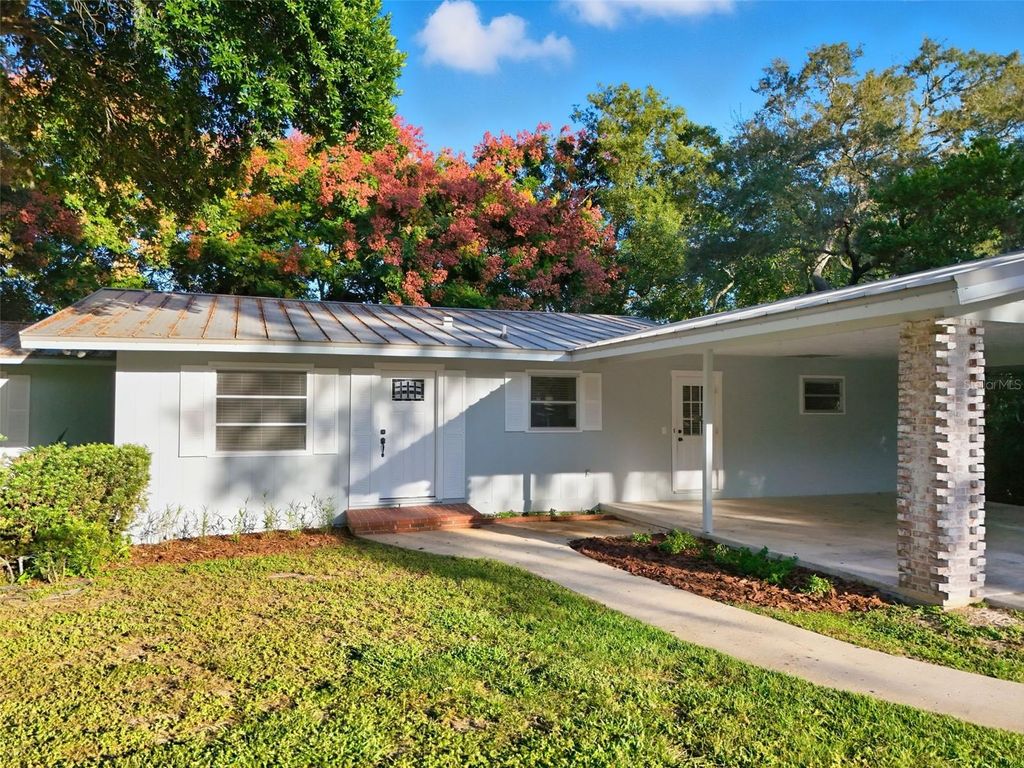 Photo of 1920 Normandy Drive, Mount Dora, FL 32757 (MLS # O6353432)