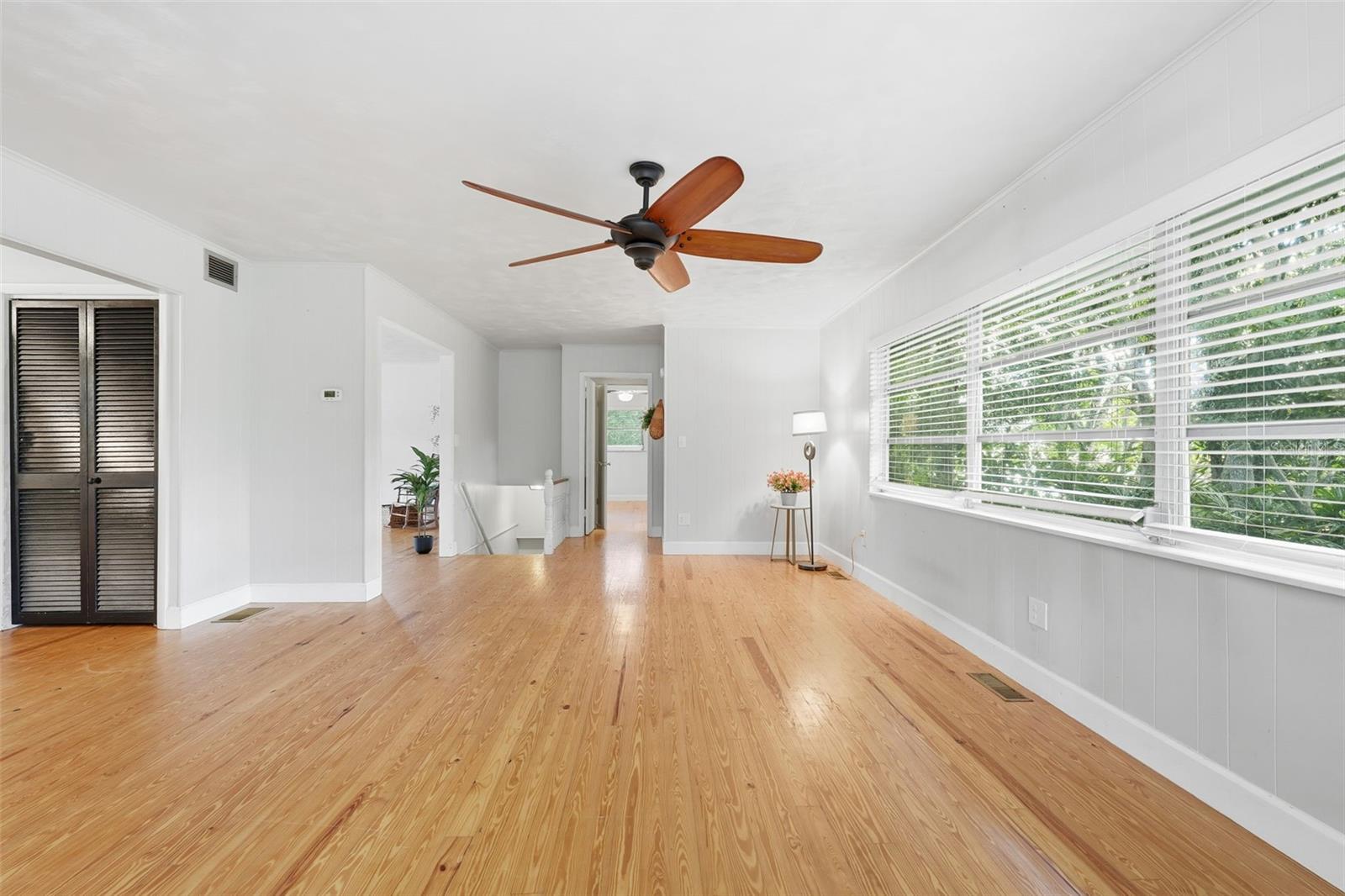 MOUNT DORA PINECREST SUB - Residential