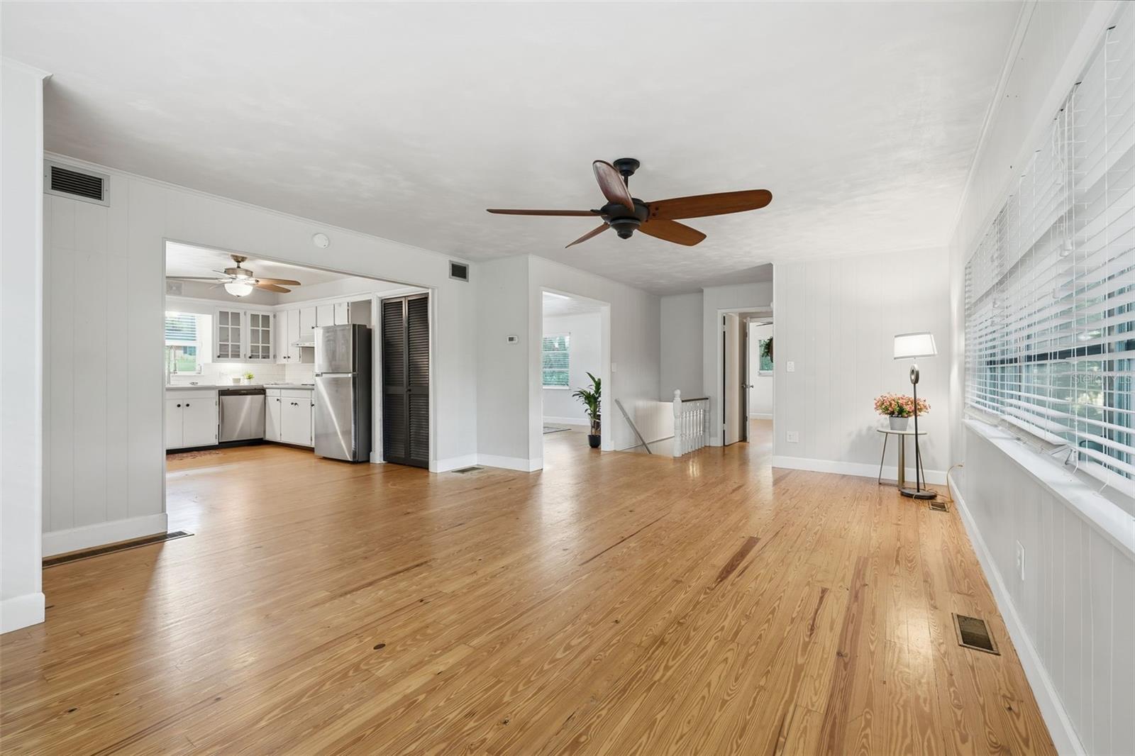 MOUNT DORA PINECREST SUB - Residential