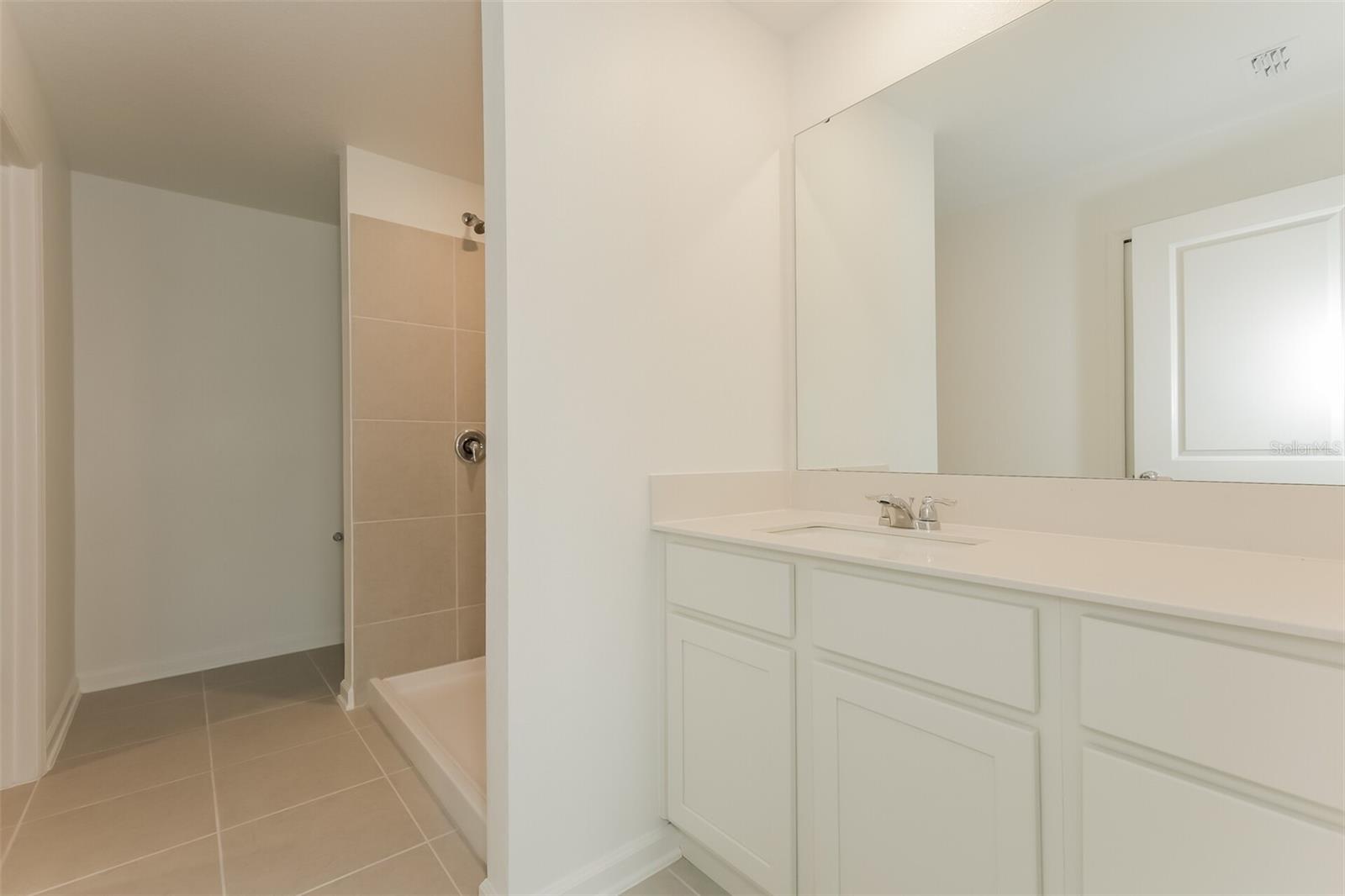 RANCHES/LK MCLEOD III - Residential Lease