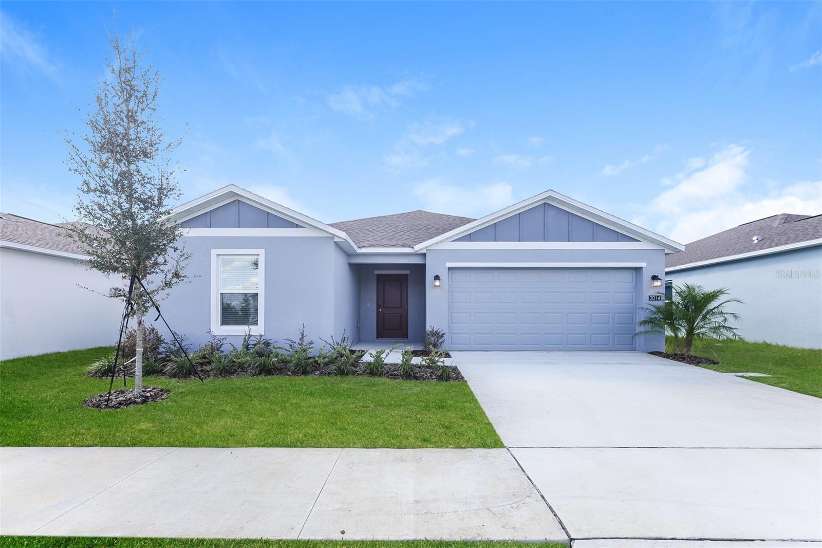 RANCHES/LK MCLEOD III - Residential Lease