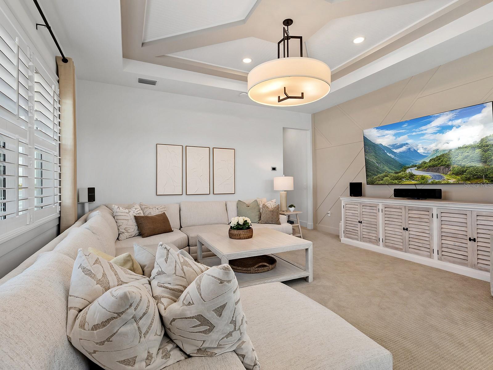 LAKEHOUSE COVE/WATERSIDE PH 5 - Residential