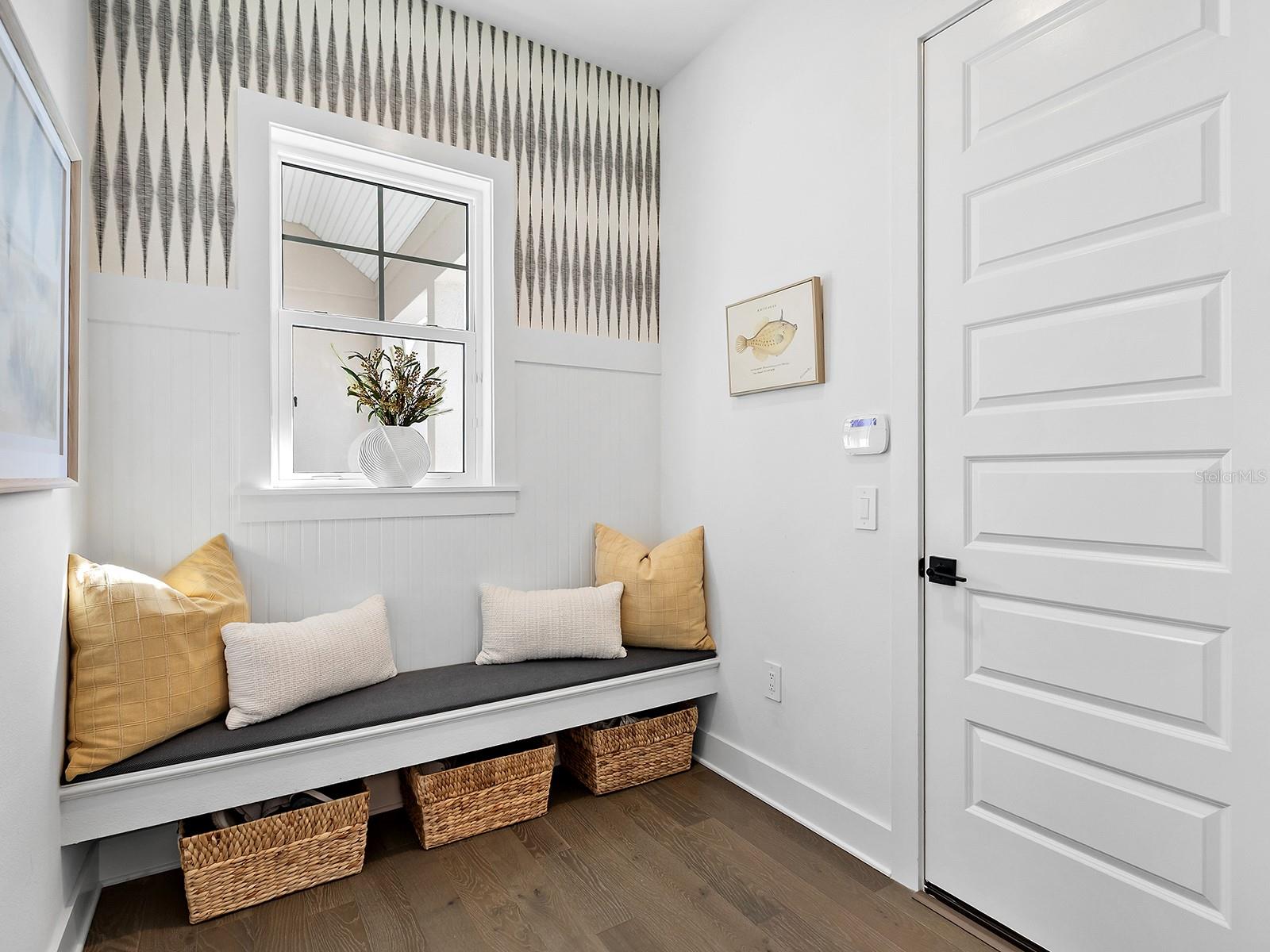 LAKEHOUSE COVE/WATERSIDE PH 5 - Residential