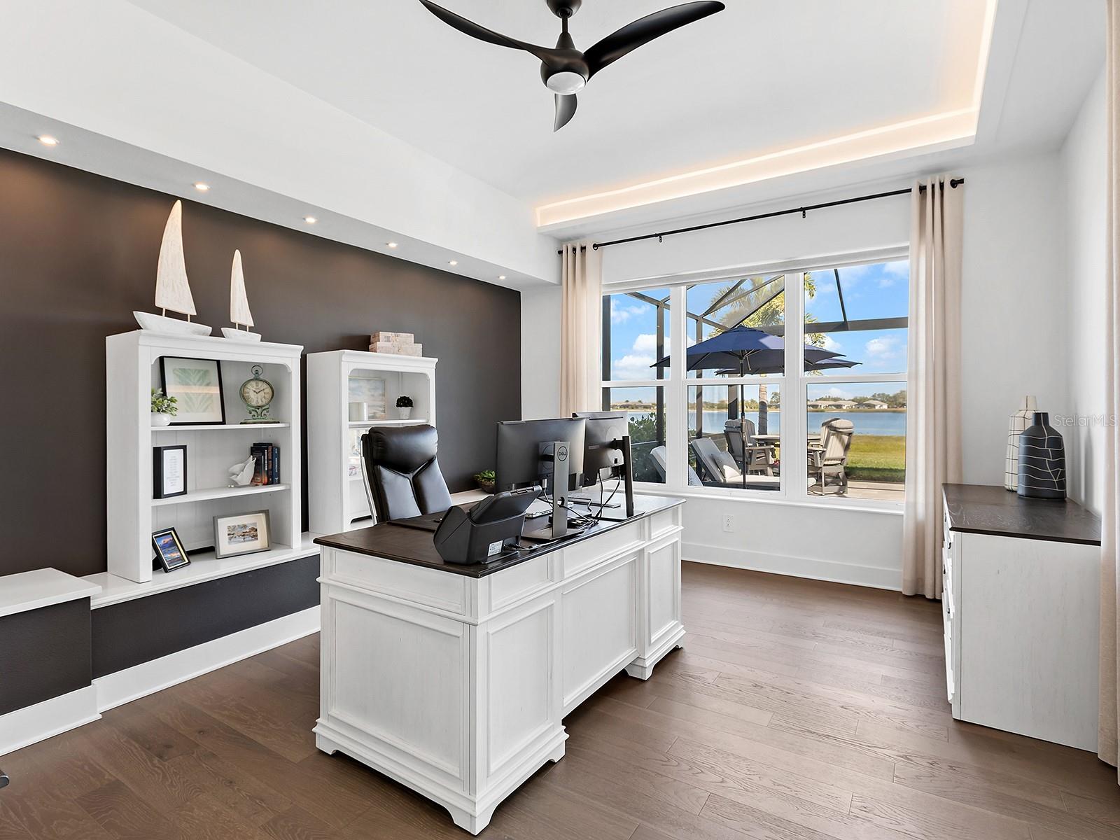 LAKEHOUSE COVE/WATERSIDE PH 5 - Residential