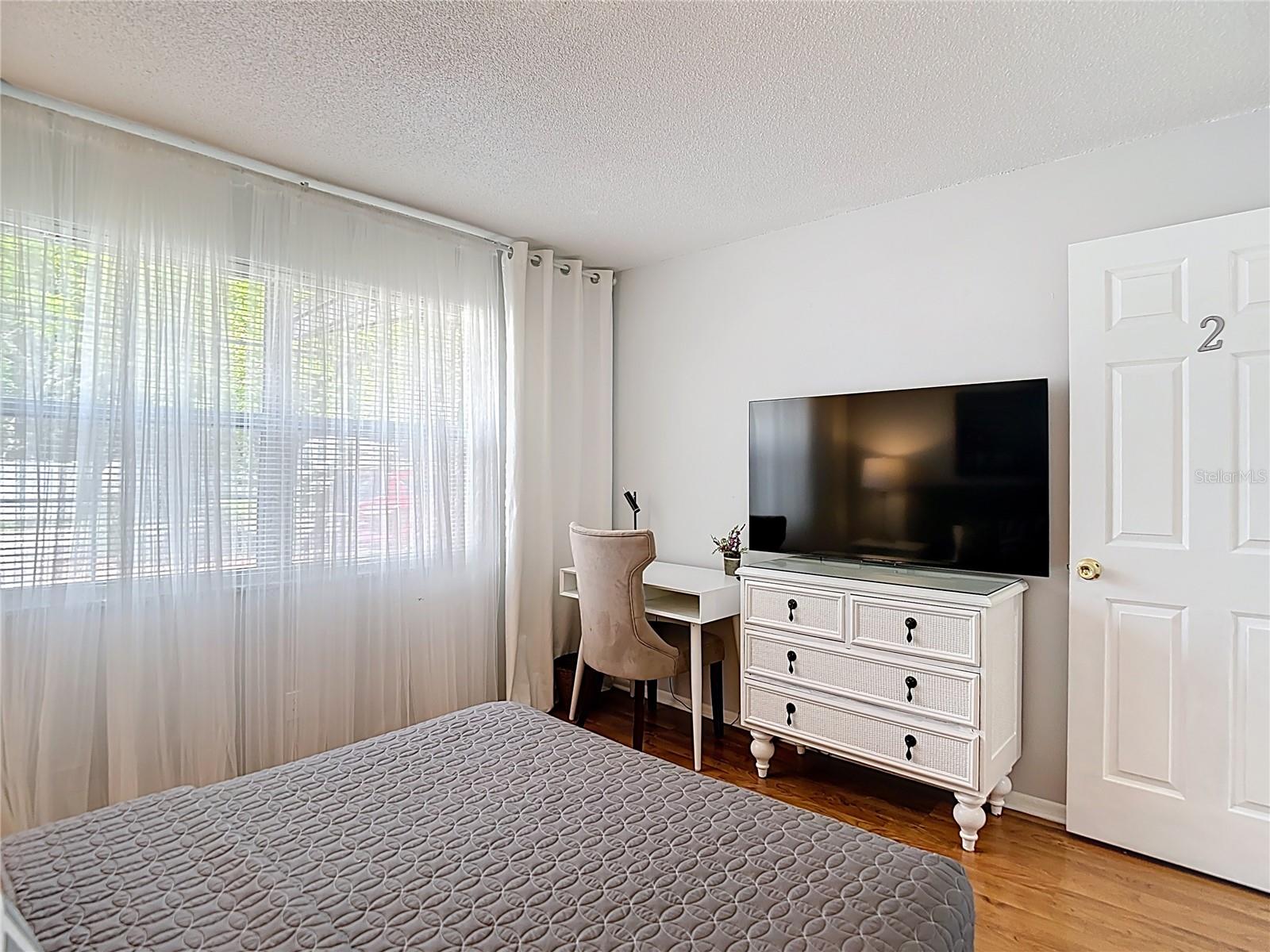 NORTH ST PETERSBURG BLK 12 REV REP - Residential Lease