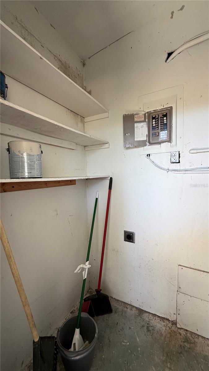 PORT CHARLOTTE SEC 033 - Residential Lease