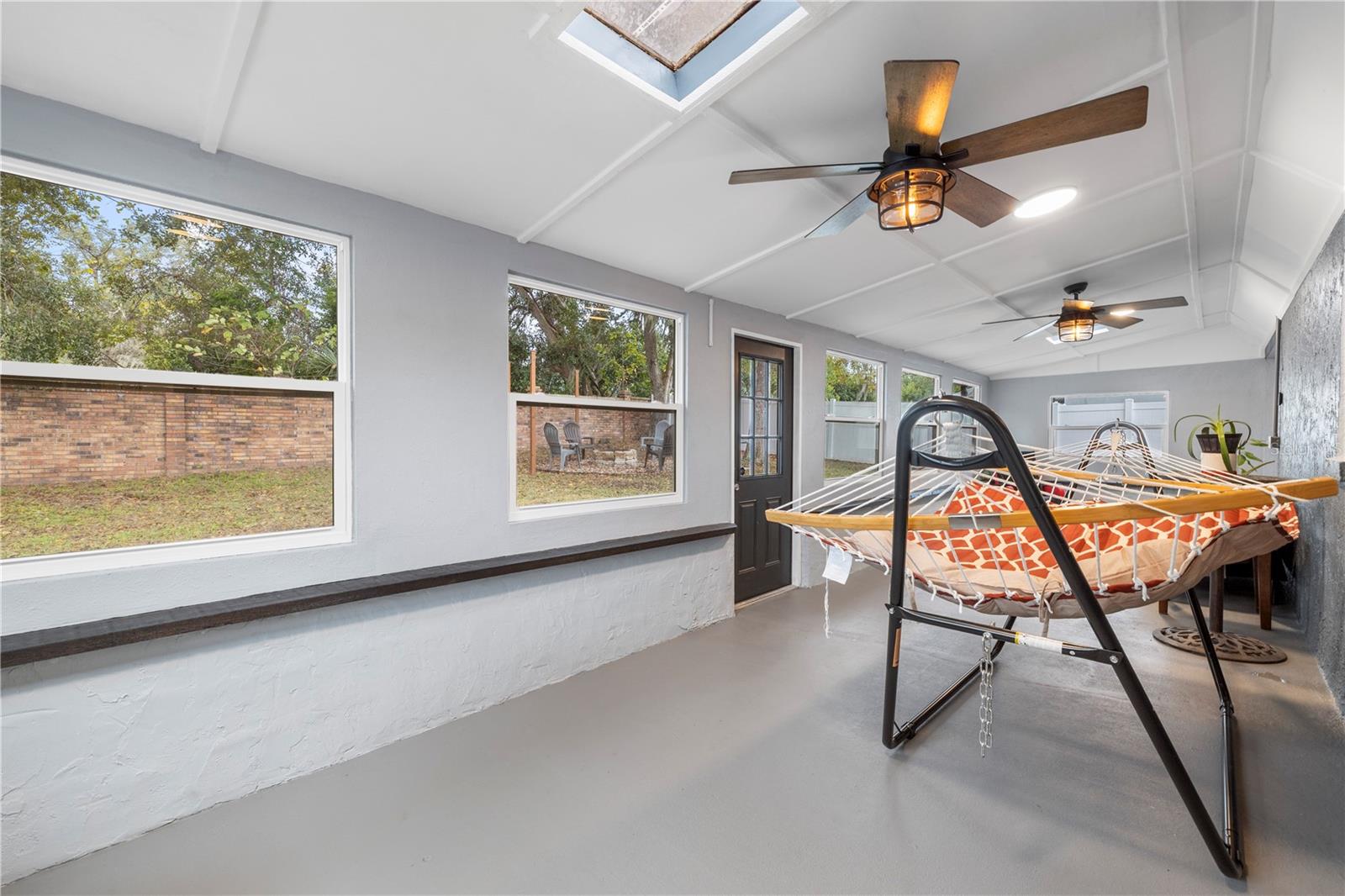 TIMBER POND SUB UNIT 1 - Residential