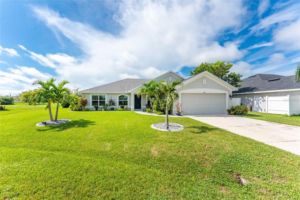Photo of 284 Porto Alegre Street, Punta Gorda, FL 33983 (MLS # C7514628)